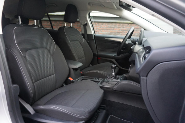 Ford FOCUS Wagon 1.0 EcoBoost Hybrid 125PK Titanium X Business Ford FOCUS Wagon 1.0 EcoBoost Hybrid 125PK Titanium X Business