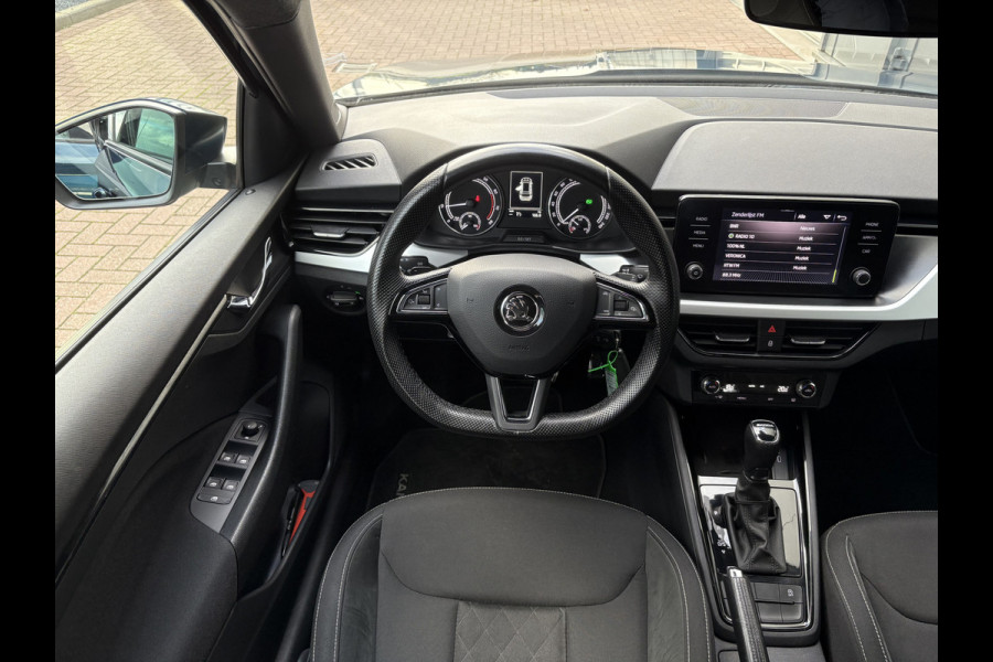 Škoda Kamiq 1.0 TSI 115pk DSG Sport Business CLIMA/CRUISE/DAB/CARPLAY/PDC/TREKHAAK