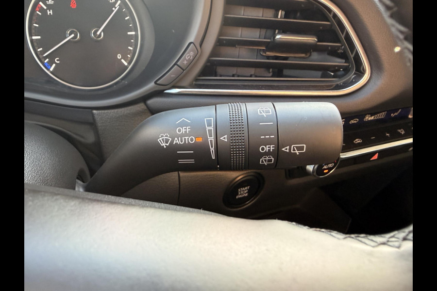 Mazda CX-30 Homura | PARKEER SENSOREN VOOR EN ACHTER | APPLE/ANDROID CARPLAY | Mazda CX-30 Homura | PARKEER SENSOREN VOOR EN ACHTER | APPLE/ANDROID CARPLAY |