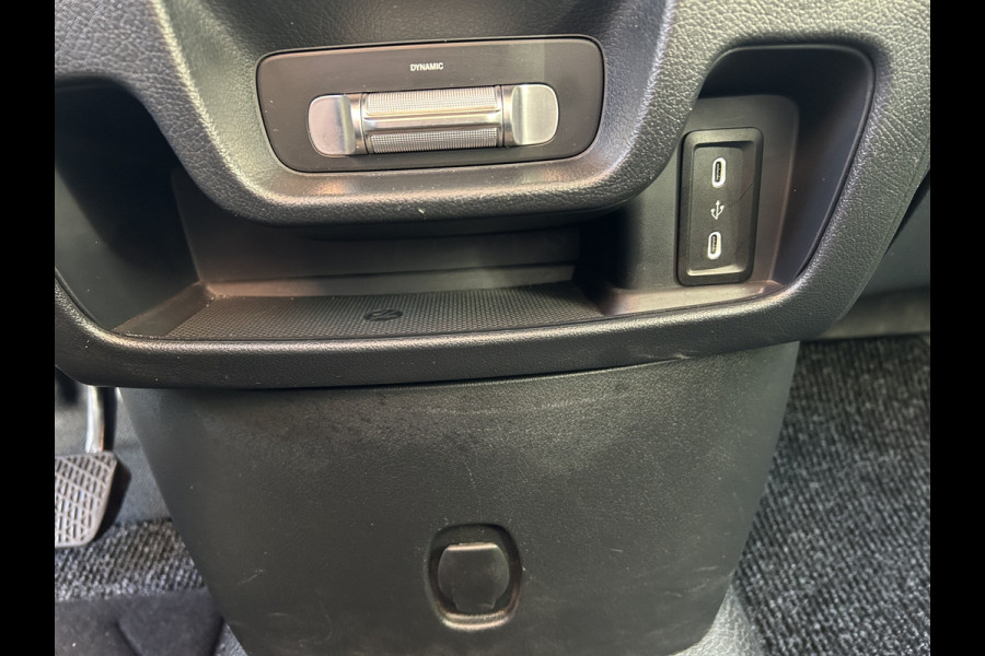 Mercedes-Benz Vito 116 CDI L2 Pro 2500KG Trekhaak / MBUX / Camera / Navigatie / Cruise control / Airco / Achterdeuren