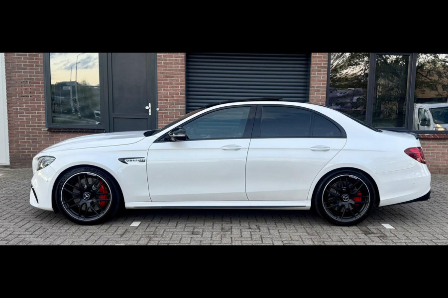 Mercedes-Benz E-Klasse E63S AMG 4MATIC 612PK Head-Up 3D Burmester Pano Luchtvering Voll