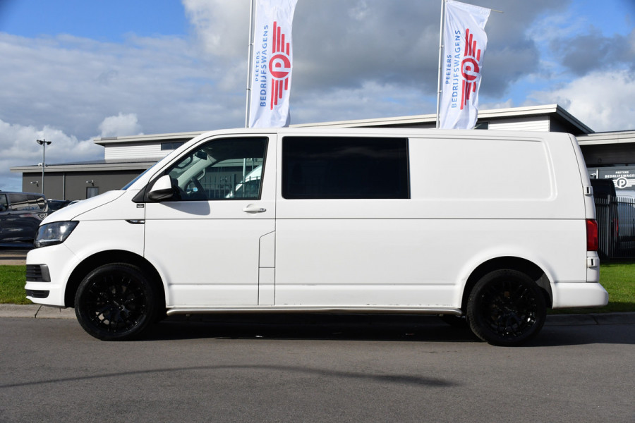 Volkswagen Transporter 2.0 TDI L2H1 DC PB Edition Carplay, Trekhaak, Airco, 150pk, Multimedia, Euro 6,Uniek! Volkswagen Transporter 2.0 TDI L2H1 DC PB Edition Carplay, Trekhaak, Airco, 150pk, Multimedia, Euro 6,Uniek!