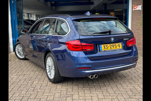BMW 3 Serie Touring 320i Luxury 2019 AUT NAVI LEDER 1e Eig!