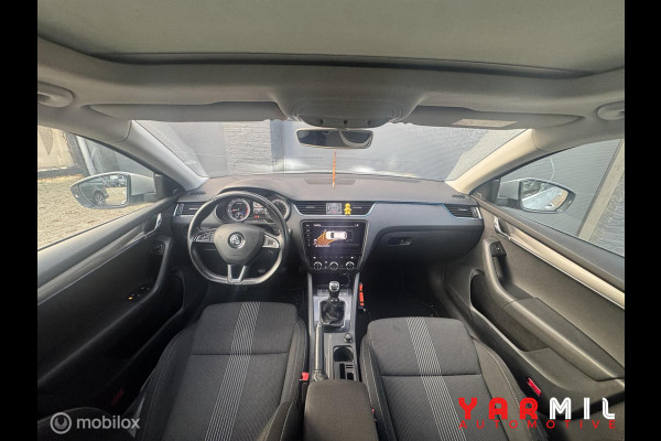 Škoda Octavia Combi 1.0 TSI Greentech Style Business NAP DEALER ONDERHOUDEN Škoda Octavia Combi 1.0 TSI Greentech Style Business NAP DEALER ONDERHOUDEN