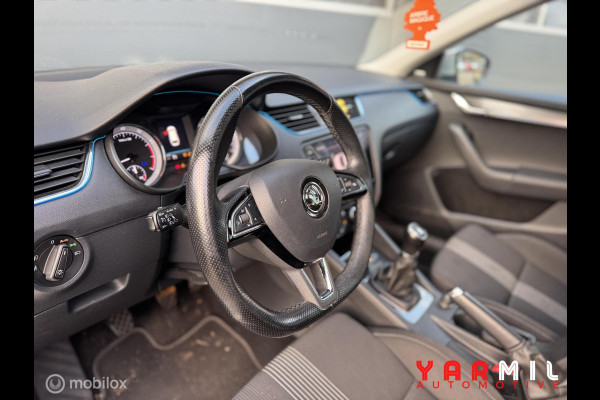 Škoda Octavia Combi 1.0 TSI Greentech Style Business NAP DEALER ONDERHOUDEN Škoda Octavia Combi 1.0 TSI Greentech Style Business NAP DEALER ONDERHOUDEN