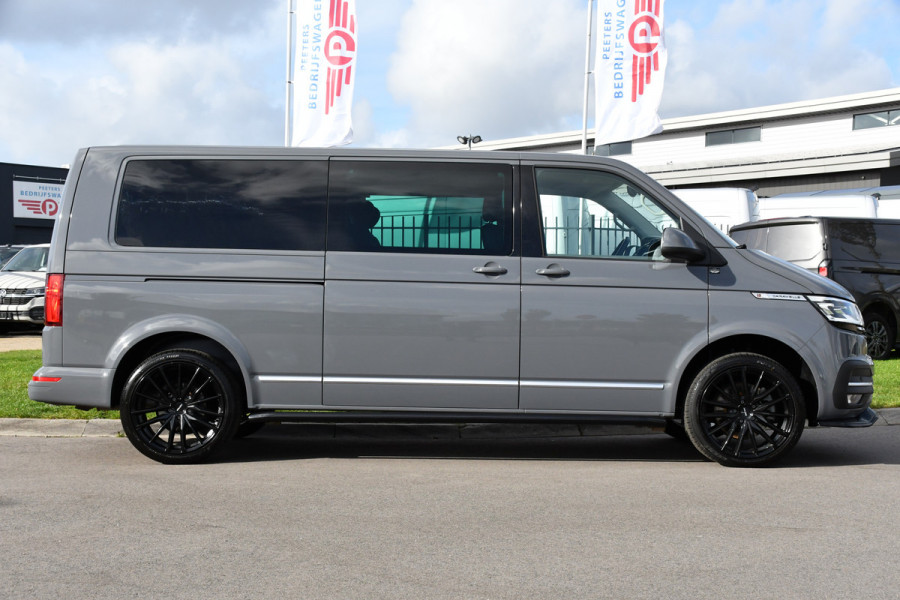 Volkswagen Transporter 2.0 TDI L2H1 DC Caravelle Full options! Adaptieve Cruise, Virtual, Carplay, LED, 204PK, 2 x Schuifdeur, Clima, Stoelverwarming, Trekhaak, Uniek! Bulli Volkswagen Transporter 2.0 TDI L2H1 DC Caravelle Full options! Adaptieve Cruise, Virtual, Carplay, LED, 204PK, 2 x Schuifdeur, Clima, Stoelverwarming, Trekhaak, Uniek! Bulli