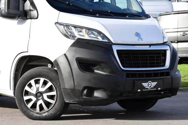 Peugeot Boxer 2.2 BlueHDi 120 L2H2 Premium Cruise, NAVI, Sensoren, Trekhaak, Multimedia, 120pk, Uniek!