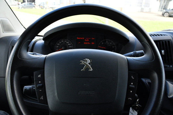 Peugeot Boxer 2.2 BlueHDi 120 L2H2 Premium Cruise, NAVI, Sensoren, Trekhaak, Multimedia, 120pk, Uniek!