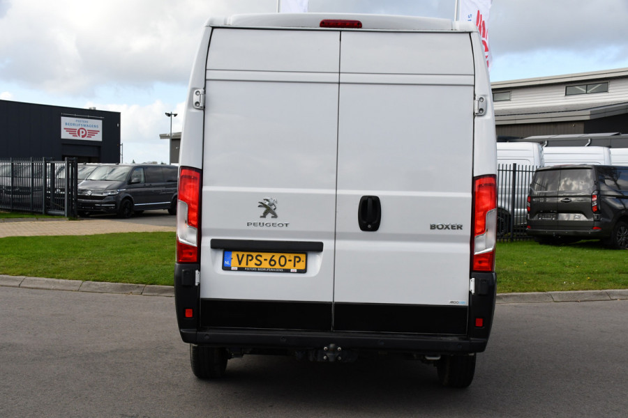 Peugeot Boxer 2.2 BlueHDi 120 L2H2 Premium Cruise, NAVI, Sensoren, Trekhaak, Multimedia, 120pk, Uniek!