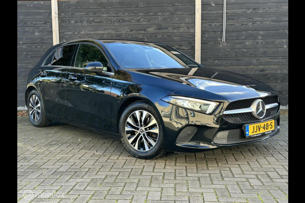 Mercedes-Benz A-Klasse 180 Business Solution FM nav / Camera / Half leder / LED