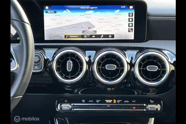 Mercedes-Benz A-Klasse 180 Business Solution FM nav / Camera / Half leder / LED