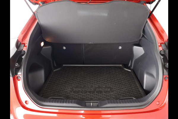 Toyota Yaris Cross 1.5 HYBRID DYNAMIC BI-TONE AUTOMAAT CARPLAY NAVIGATIE. CAMERA .COMPLEET. GARANTIE TOT 5- 2033! Toyota Yaris Cross 1.5 HYBRID DYNAMIC BI-TONE AUTOMAAT CARPLAY NAVIGATIE. CAMERA .COMPLEET. GARANTIE TOT 5- 2033!