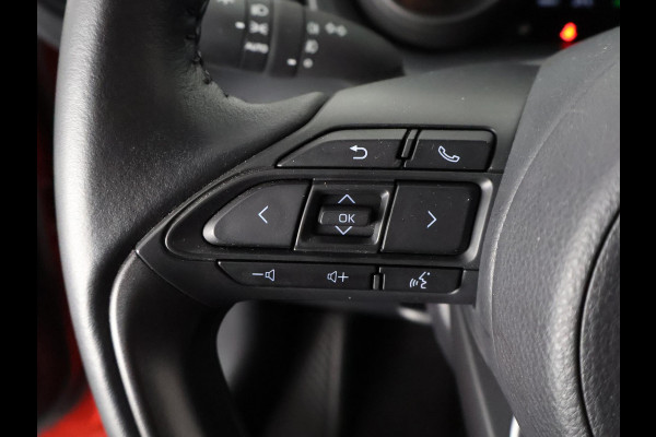 Toyota Yaris Cross 1.5 HYBRID DYNAMIC BI-TONE AUTOMAAT CARPLAY NAVIGATIE. CAMERA .COMPLEET. GARANTIE TOT 5- 2033! Toyota Yaris Cross 1.5 HYBRID DYNAMIC BI-TONE AUTOMAAT CARPLAY NAVIGATIE. CAMERA .COMPLEET. GARANTIE TOT 5- 2033!