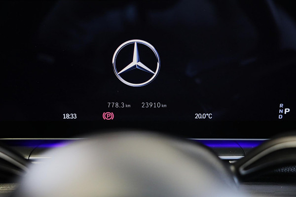 Mercedes-Benz GLE 400 e 4MATIC AMG 63 Look / FACELIFT / Head Up / Leder / 360 Camera / Memory / Open Pano / 22 Inch / Led Mercedes-Benz GLE 400 e 4MATIC AMG 63 Look / FACELIFT / Head Up / Leder / 360 Camera / Memory / Open Pano / 22 Inch / Led