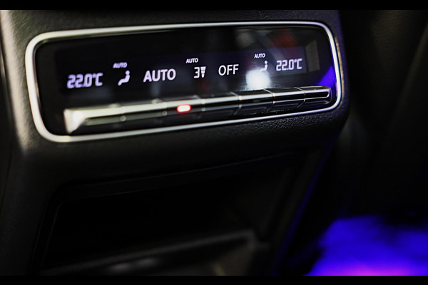 Mercedes-Benz GLE 400 e 4MATIC AMG 63 Look / FACELIFT / Head Up / Leder / 360 Camera / Memory / Open Pano / 22 Inch / Led Mercedes-Benz GLE 400 e 4MATIC AMG 63 Look / FACELIFT / Head Up / Leder / 360 Camera / Memory / Open Pano / 22 Inch / Led
