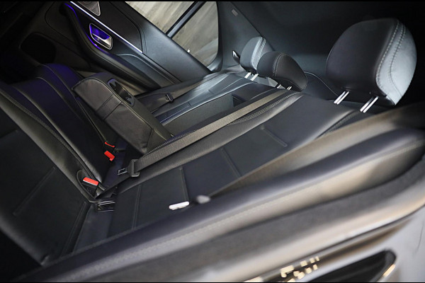 Mercedes-Benz GLE 400 e 4MATIC AMG 63 Look / FACELIFT / Head Up / Leder / 360 Camera / Memory / Open Pano / 22 Inch / Led Mercedes-Benz GLE 400 e 4MATIC AMG 63 Look / FACELIFT / Head Up / Leder / 360 Camera / Memory / Open Pano / 22 Inch / Led