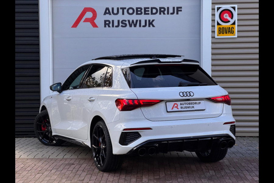 Audi A3 Sportback 45 TFSI e S3 Competition Pano/B&O/Memory Audi A3 Sportback 45 TFSI e S3 Competition Pano/B&O/Memory
