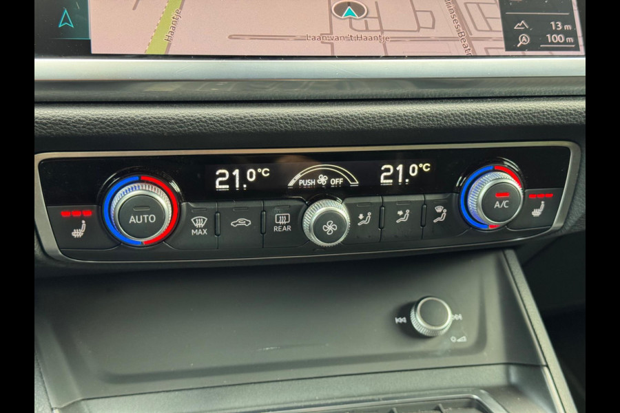 Audi Q3 Sportback 35 TFSI S Edition Camera/Matrix Audi Q3 Sportback 35 TFSI S Edition Camera/Matrix