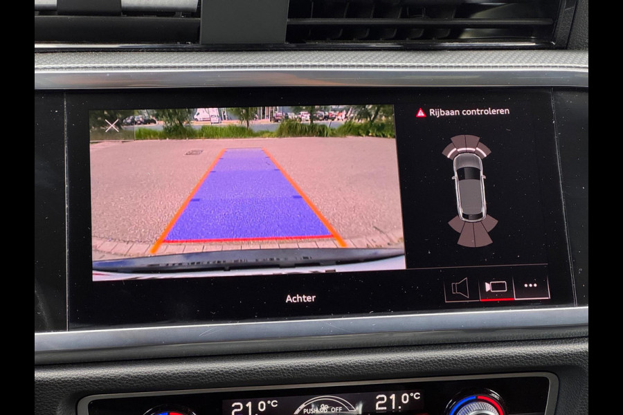 Audi Q3 Sportback 35 TFSI S Edition Camera/Matrix Audi Q3 Sportback 35 TFSI S Edition Camera/Matrix