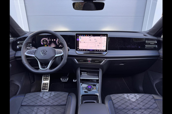 Volkswagen Tiguan 1.5 eTSI R-Line Edition Pano/360/Massage