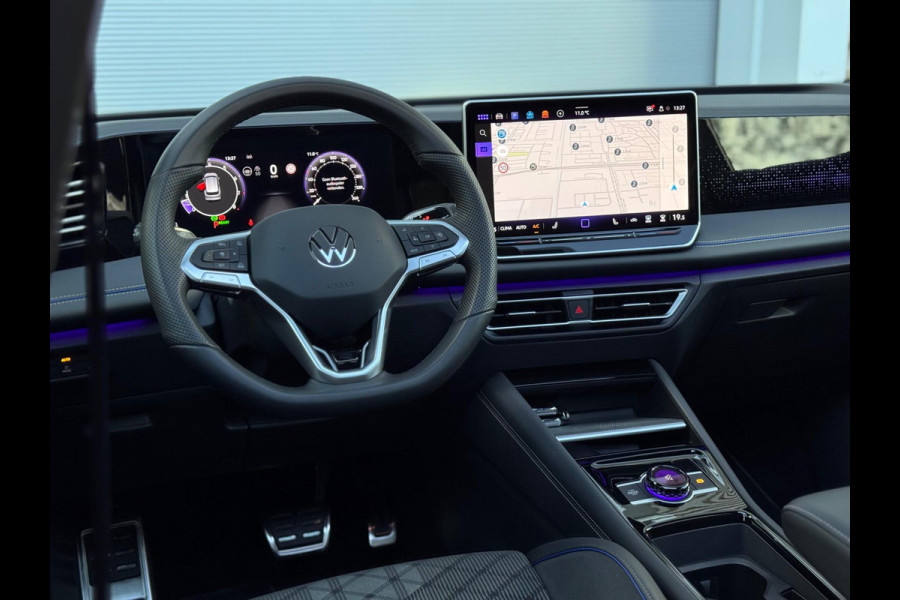Volkswagen Tiguan 1.5 eTSI R-Line Edition Pano/360/Massage