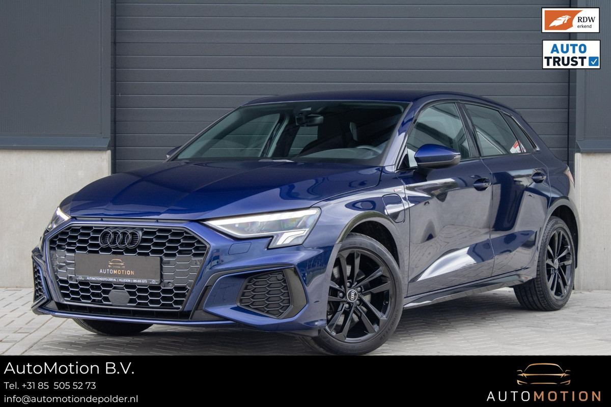 Audi A3 Sportback 40 TFSI e MatrixLED B&O Camera Sline Audi A3 Sportback 40 TFSI e MatrixLED B&O Camera Sline
