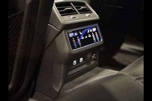 Audi A7 Sportback 50 TFSI e 299PK Quattro 3X S-Line, Virtual Cockpit, Pano, Black Optik, ACC, Hud, 360 Cam, B&O, Leder, Onderhoud Audi A7 Sportback 50 TFSI e 299PK Quattro 3X S-Line, Virtual Cockpit, Pano, Black Optik, ACC, Hud, 360 Cam, B&O, Leder, Onderhoud