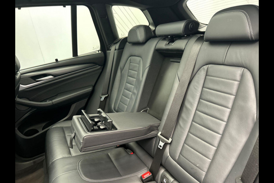 BMW X3 XDrive30e High Executive M-Sport Pano/dak Harman/Kardon Head/up BMW X3 XDrive30e High Executive M-Sport Pano/dak Harman/Kardon Head/up