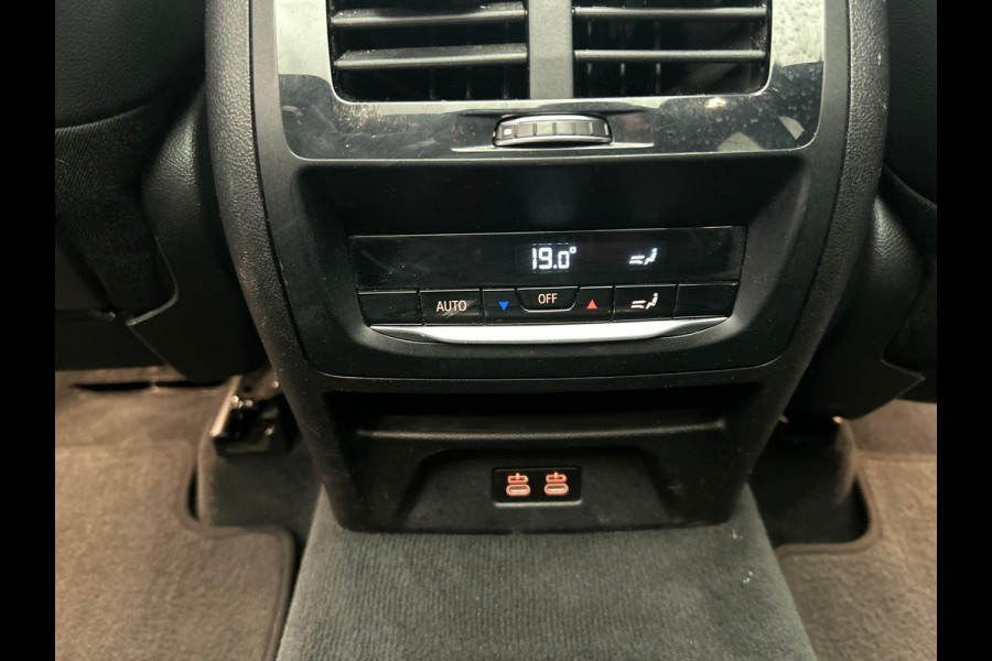 BMW X3 XDrive30e High Executive M-Sport Pano/dak Harman/Kardon Head/up BMW X3 XDrive30e High Executive M-Sport Pano/dak Harman/Kardon Head/up