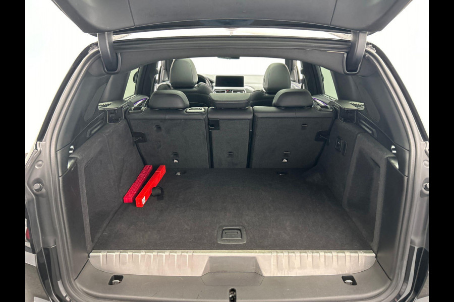 BMW X3 XDrive30e High Executive M-Sport Pano/dak Harman/Kardon Head/up BMW X3 XDrive30e High Executive M-Sport Pano/dak Harman/Kardon Head/up