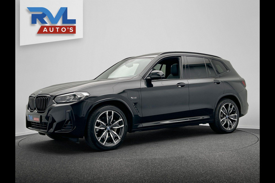 BMW X3 XDrive30e High Executive M-Sport Pano/dak Harman/Kardon Head/up BMW X3 XDrive30e High Executive M-Sport Pano/dak Harman/Kardon Head/up