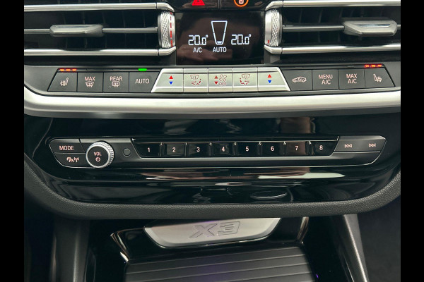 BMW X3 XDrive30e High Executive M-Sport Pano/dak Harman/Kardon Head/up BMW X3 XDrive30e High Executive M-Sport Pano/dak Harman/Kardon Head/up