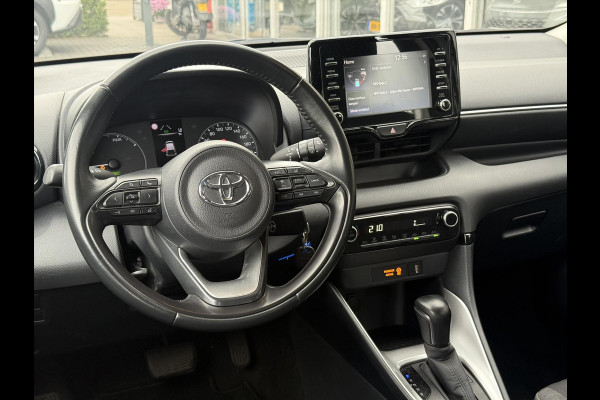 Toyota Yaris 1.5 Hybrid 116pk Active | Apple CarPlay/Android auto, Parkeercamera, Adaptive cruise control, Regensensor Toyota Yaris 1.5 Hybrid 116pk Active | Apple CarPlay/Android auto, Parkeercamera, Adaptive cruise control, Regensensor