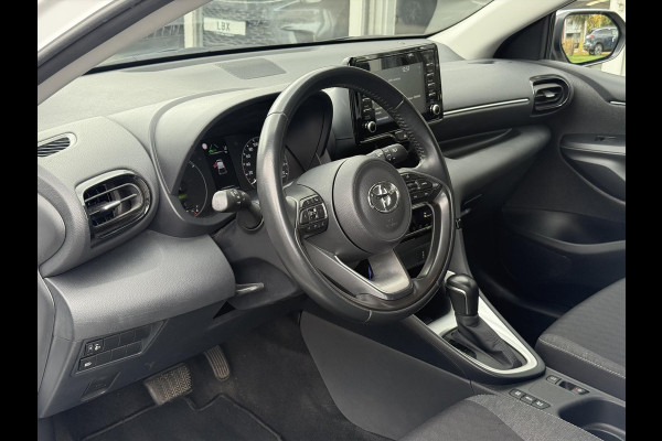 Toyota Yaris 1.5 Hybrid 116pk Active | Apple CarPlay/Android auto, Parkeercamera, Adaptive cruise control, Regensensor Toyota Yaris 1.5 Hybrid 116pk Active | Apple CarPlay/Android auto, Parkeercamera, Adaptive cruise control, Regensensor