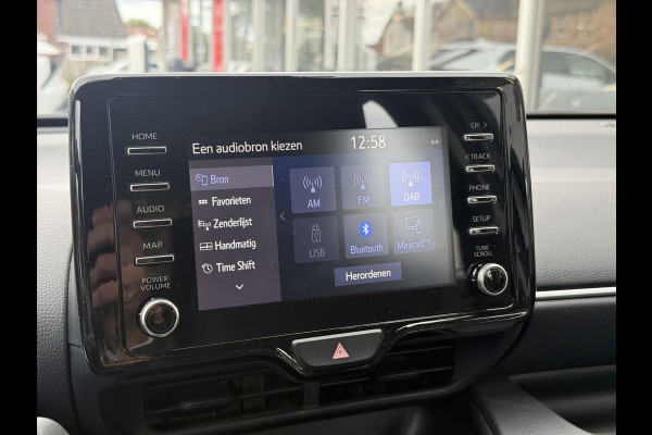 Toyota Yaris 1.5 Hybrid 116pk Active | Apple CarPlay/Android auto, Parkeercamera, Adaptive cruise control, Regensensor Toyota Yaris 1.5 Hybrid 116pk Active | Apple CarPlay/Android auto, Parkeercamera, Adaptive cruise control, Regensensor