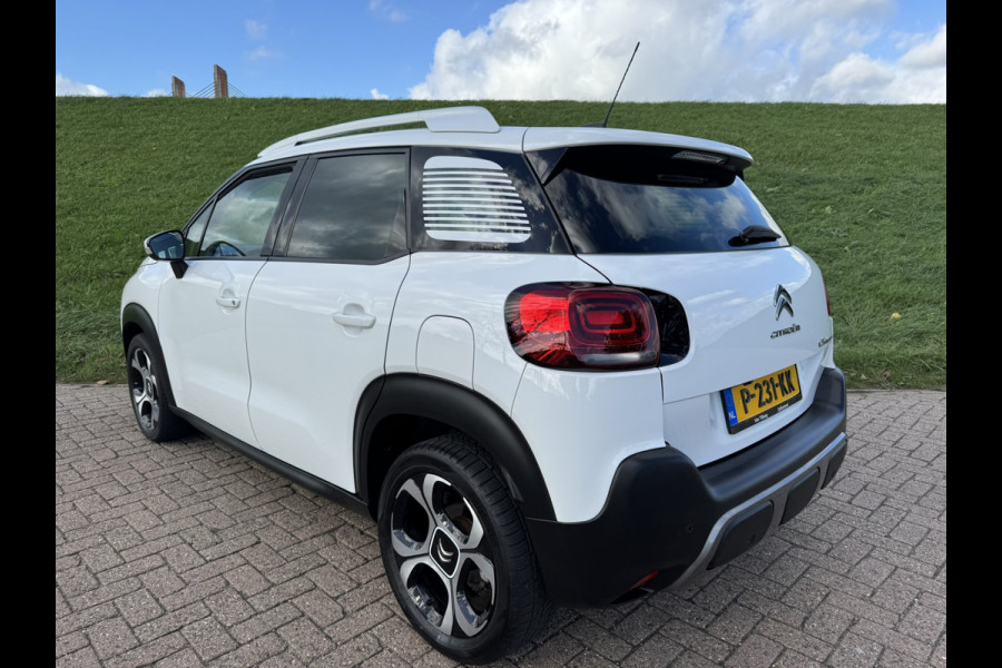 Citroën C3 Aircross 1.2 PureTech S&S Shine Half Leder | Stoelverwarming | Schuif- / Panodak | Grip Control Citroën C3 Aircross 1.2 PureTech S&S Shine Half Leder | Stoelverwarming | Schuif- / Panodak | Grip Control