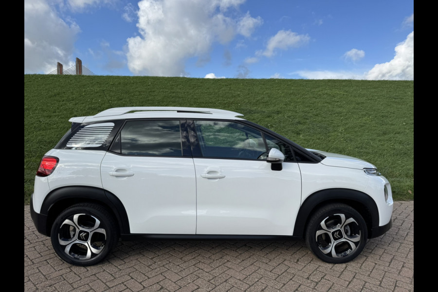 Citroën C3 Aircross 1.2 PureTech S&S Shine Half Leder | Stoelverwarming | Schuif- / Panodak | Grip Control Citroën C3 Aircross 1.2 PureTech S&S Shine Half Leder | Stoelverwarming | Schuif- / Panodak | Grip Control