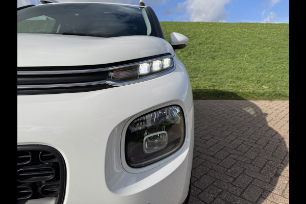 Citroën C3 Aircross 1.2 PureTech S&S Shine Half Leder | Stoelverwarming | Schuif- / Panodak | Grip Control Citroën C3 Aircross 1.2 PureTech S&S Shine Half Leder | Stoelverwarming | Schuif- / Panodak | Grip Control