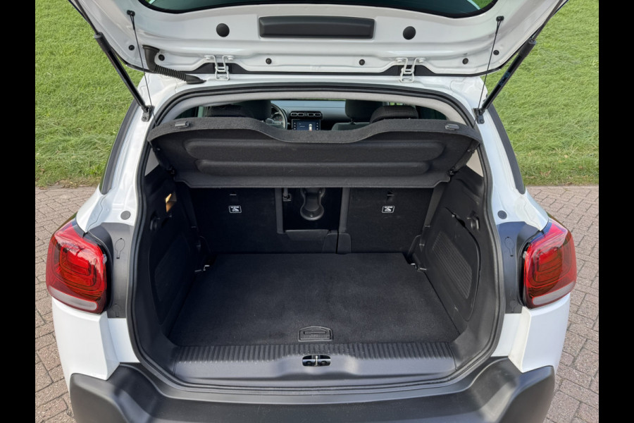 Citroën C3 Aircross 1.2 PureTech S&S Shine Half Leder | Stoelverwarming | Schuif- / Panodak | Grip Control Citroën C3 Aircross 1.2 PureTech S&S Shine Half Leder | Stoelverwarming | Schuif- / Panodak | Grip Control
