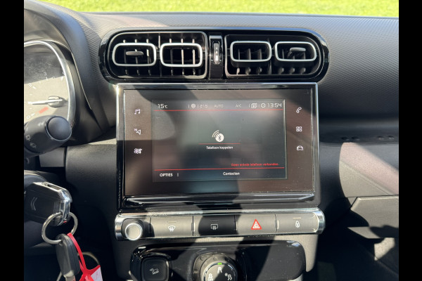 Citroën C3 Aircross 1.2 PureTech S&S Shine Half Leder | Stoelverwarming | Schuif- / Panodak | Grip Control Citroën C3 Aircross 1.2 PureTech S&S Shine Half Leder | Stoelverwarming | Schuif- / Panodak | Grip Control