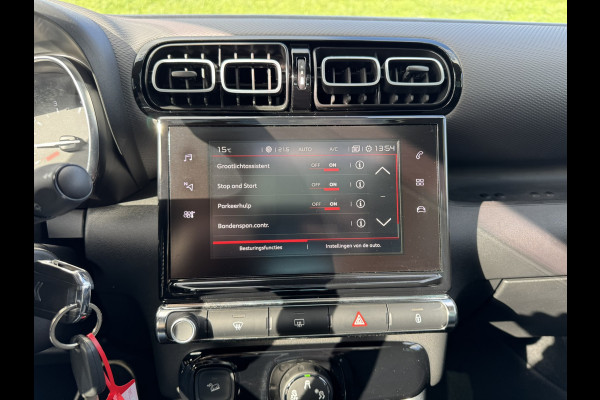 Citroën C3 Aircross 1.2 PureTech S&S Shine Half Leder | Stoelverwarming | Schuif- / Panodak | Grip Control Citroën C3 Aircross 1.2 PureTech S&S Shine Half Leder | Stoelverwarming | Schuif- / Panodak | Grip Control