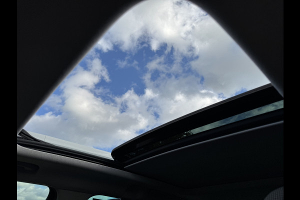Citroën C3 Aircross 1.2 PureTech S&S Shine Half Leder | Stoelverwarming | Schuif- / Panodak | Grip Control Citroën C3 Aircross 1.2 PureTech S&S Shine Half Leder | Stoelverwarming | Schuif- / Panodak | Grip Control