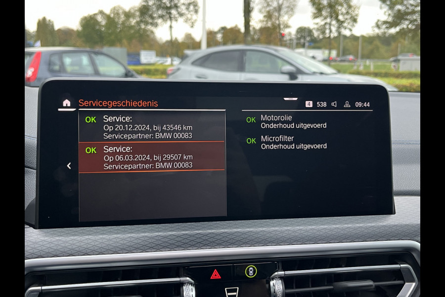 BMW X3 M40i xDrive High Executive M Sport 360pk/265kW Automaat | BTW | M-sportstoelen | Panoramadak | 21 inch | BMW Laser | HUD etc. etc. BMW X3 M40i xDrive High Executive M Sport 360pk/265kW Automaat | BTW | M-sportstoelen | Panoramadak | 21 inch | BMW Laser | HUD etc. etc.