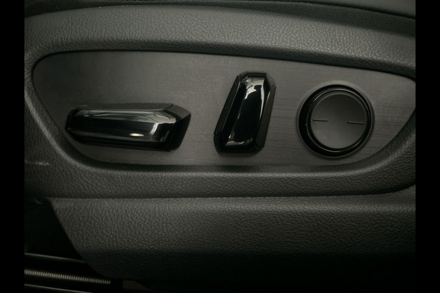 Lexus UX 300e Luxury Line 73 kWh | 45% korting | Winter-pakket | Tech Pack | Mark Levinson geluid! | Navigatie | Nieuwprijs € 61.095,00 |