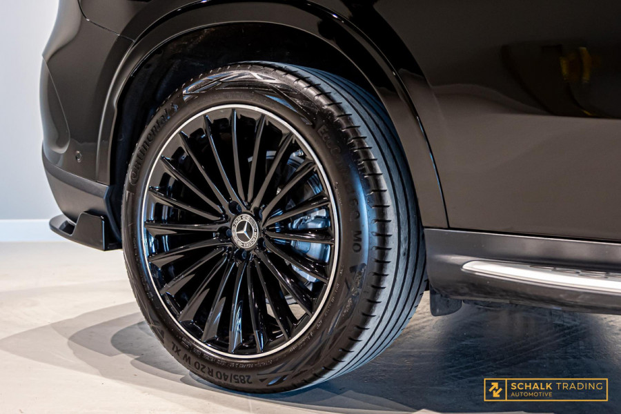 Mercedes-Benz GLC 200 4MATIC AMG Line|MBUX|LED|Ambien Mercedes-Benz GLC 200 4MATIC AMG Line|MBUX|LED|Ambien