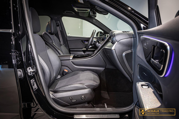 Mercedes-Benz GLC 200 4MATIC AMG Line|MBUX|LED|Ambien Mercedes-Benz GLC 200 4MATIC AMG Line|MBUX|LED|Ambien