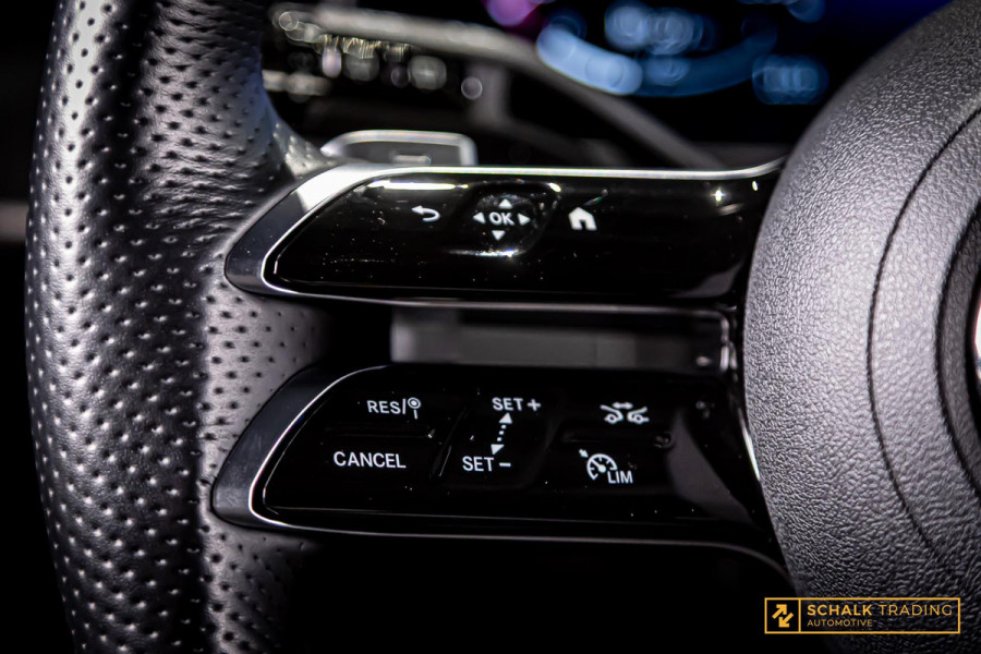 Mercedes-Benz GLC 200 4MATIC AMG Line|MBUX|LED|Ambien Mercedes-Benz GLC 200 4MATIC AMG Line|MBUX|LED|Ambien