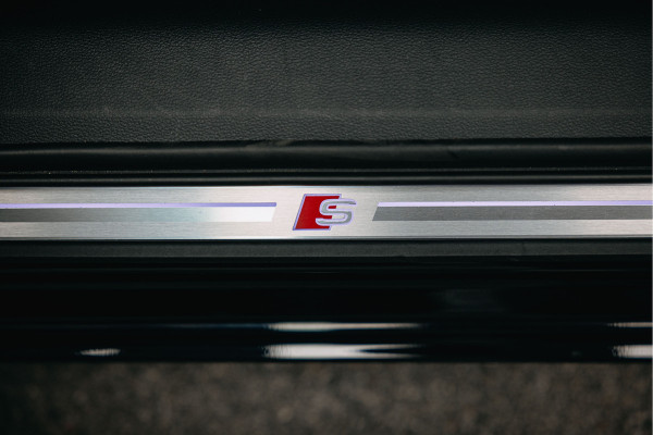 Audi A6 Avant 55 TFSI e quattro Pro Line S Competition | B/O | Head-Up | S-Line | Sportstoelen | 360 camera | Audi A6 Avant 55 TFSI e quattro Pro Line S Competition | B/O | Head-Up | S-Line | Sportstoelen | 360 camera |