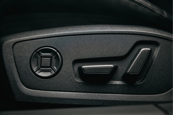 Audi A6 Avant 55 TFSI e quattro Pro Line S Competition | B/O | Head-Up | S-Line | Sportstoelen | 360 camera | Audi A6 Avant 55 TFSI e quattro Pro Line S Competition | B/O | Head-Up | S-Line | Sportstoelen | 360 camera |