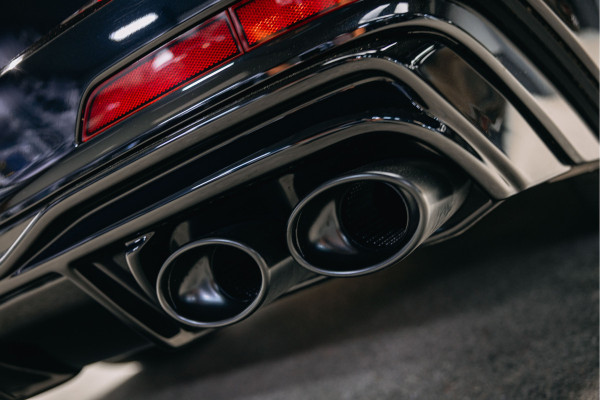 Audi A6 Avant 55 TFSI e quattro Competition | Maxton Design | 360 camera | S-line | Pano | Stoelverwarming | Audi A6 Avant 55 TFSI e quattro Competition | Maxton Design | 360 camera | S-line | Pano | Stoelverwarming |